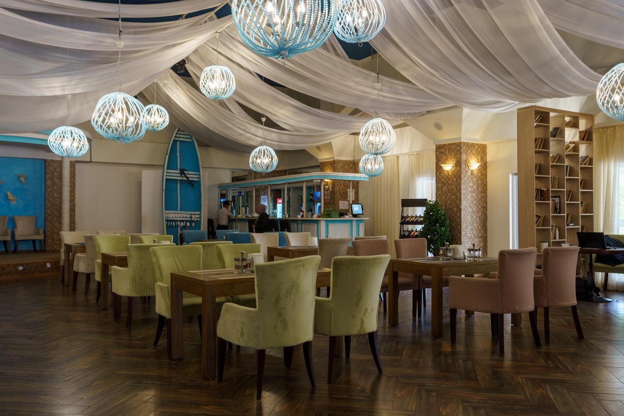Talisman Village Hotel Bosteri Exteriér fotografie